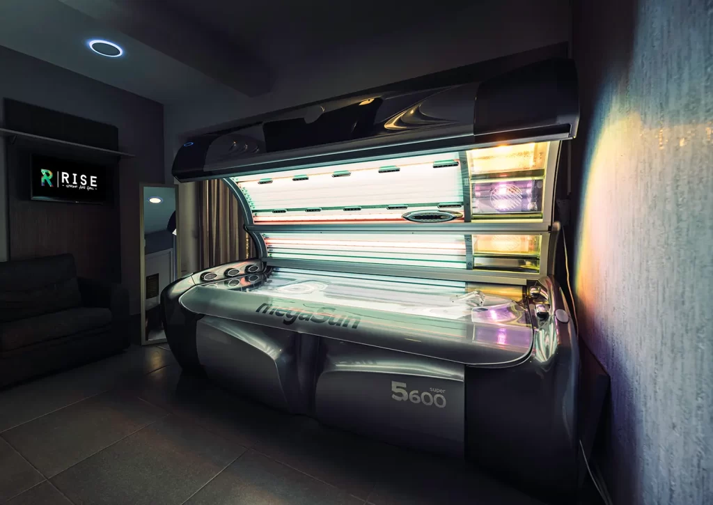 MegaSun solarium machine in action